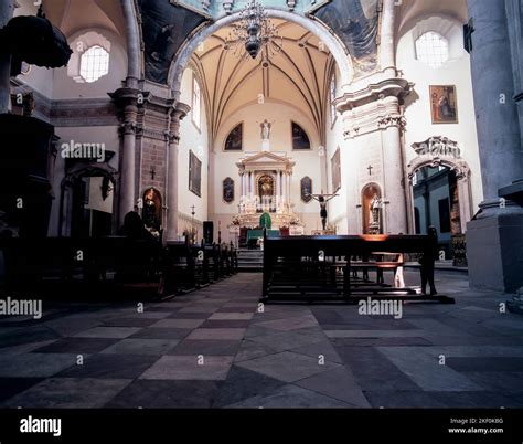 Guanajuato,San Diego temple, Mexico Stock Photo - Alamy