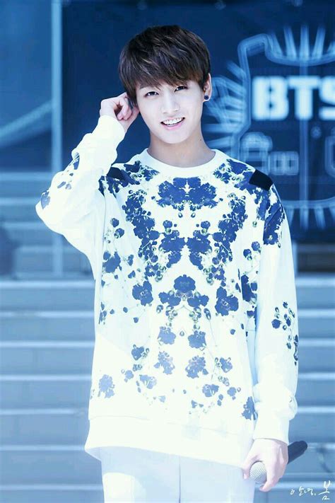 KPOP TAPETY I GIFY CZ 1 Jungkook Jeon Jungkook Bts Jungkook