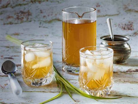 Lemongrass Tea with Ginger | A Delicious Summer Beverage