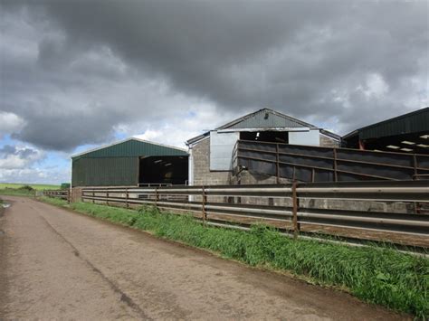 Farm Buildings At Heatheryhall Jonathan Thacker Cc By Sa