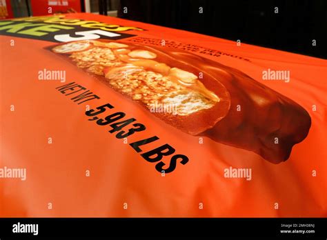Image Distributed For Hershey Reeses Take 5 Breaks The Guinness