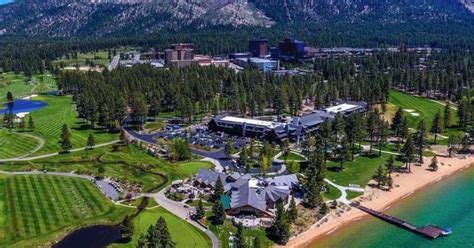 Top 8 Luxury Resorts in Lake Tahoe (2023 Guide) – Trips To Discover