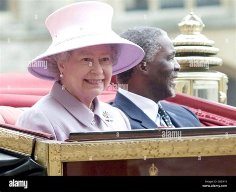 Thabo Mbeki Hi Res Stock Photography And Images Alamy