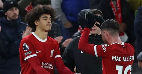 J Rgen Klopp Lifts Lid On Touching Jayden Danns Message After Liverpool