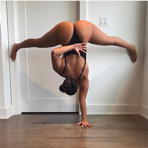 PictureHand Stand Porn Pic