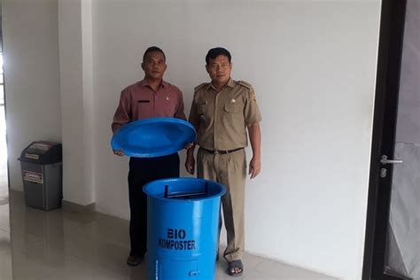 Tong Bio Komposter Ubah Sampah Organik Jadi Pupuk Metropolitan