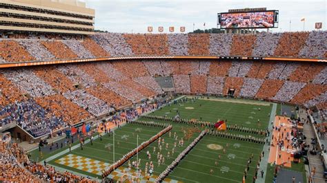 Tennessee football single-game tickets on sale but you must act fast