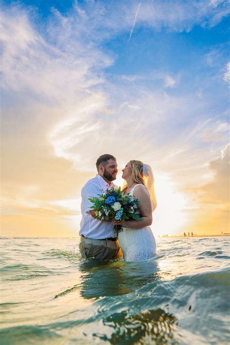 Beautiful Beach Wedding Photography | Ceremony Photos