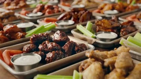 Buffalo Wild Wings Commercial 2020 Usa Youtube