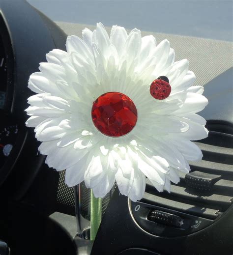 Fun And Sparkling Flower For The Vase Of Your Vw Bug This Cute White