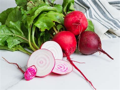 Premium Photo Raw Beet Roots Fresh Spring Harvest From A Backyard