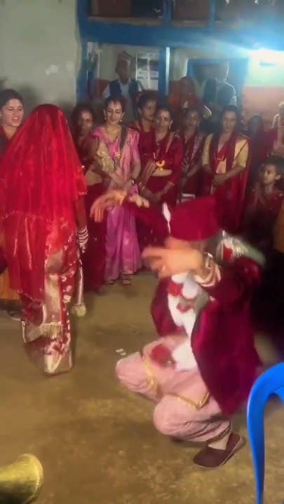 औंठी श्वयेम्बरको नयाँ चलन सिके है प्यारी अब नयाँ घरको ️ New Couple Dance At Wedding Ceremony🕺💃