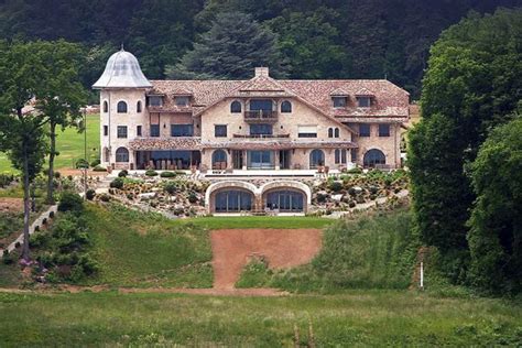 Schumacher Sa Gigantesque Villa De Gland Vendre Images