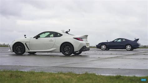 Mk Iv Supra Vs Gr86 Old School 2jz Is K O After Quarter Mile Clash With Modernity Autoevolution