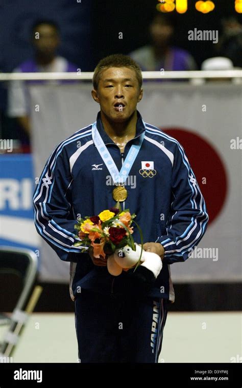 Yoshihiro akiyama jpn october 2002 hi-res stock photography and images ...