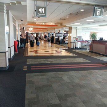 Dane County Regional Airport - 157 Photos & 213 Reviews - Airports ...
