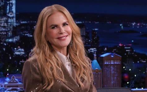 Nicole Kidman Shimmers For ‘jimmy Fallon In Shiny Suit And Sandals