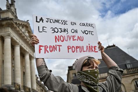 In Pictures Hundreds Of Thousands Protest Against Far Right In France