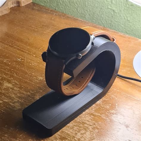 Stl File Smartwatch Stand Designed For Senbono Smartwatch D Printing