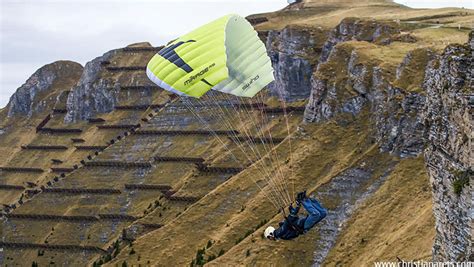 Mirage Rs Swing Paragliders