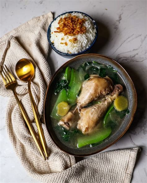 Filipino Chicken Tinola Tinolang Manok With Crispy Chicken Skin Rice