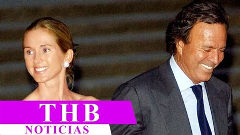 La Mujer Con La Que Julio Iglesias Comparte Su Vida Un Misterio