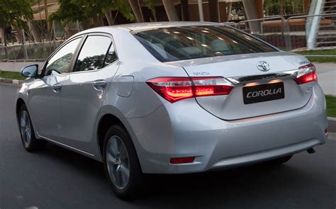 Novo Toyota Corolla 2015 Vídeo Oficial De Apresentação Car Blog Br