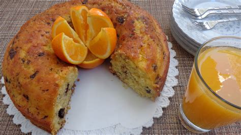 Cake à lorange moelleux aux pépites de chocolat Gâteaux Délices