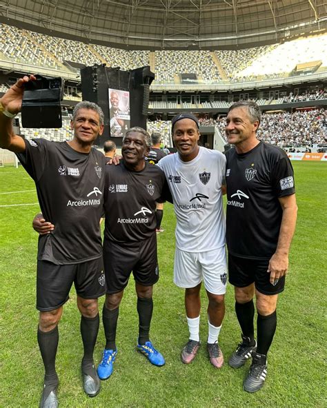 Ronaldinho On Twitter Foi Um Prazer Participar Do Jogo Lendas Do Galo