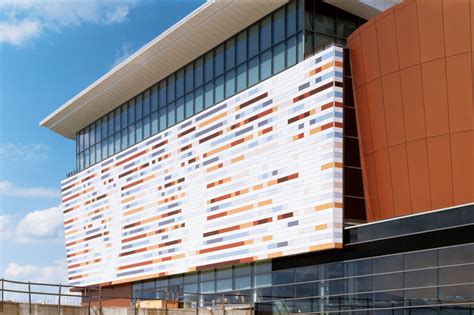 An Expert’s Guide To Ceramic Facade Systems Gbandd