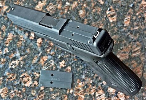 Gun Review: GLOCK G19 GEN4 MOS & G17 GEN4 MOS - The Truth About Guns