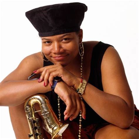 The 12+ Facts About Queen Latifah 90S Style! She is tall, broad and ...