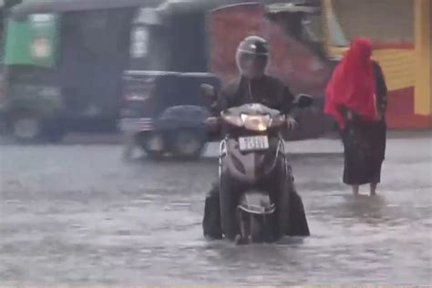 Heavy Rains Lash Madhya Pradesh The Statesman