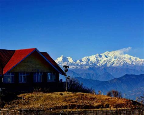 Sandakphu Trek - Best Season | Itinerary | Reviews - Kipepeo