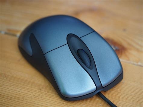 Microsoft Classic IntelliMouse review: A legendary PC accessory reborn ...