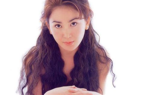 Mỹ nhân U60 nghiện chụp nude nhất showbiz Hoa ngữ