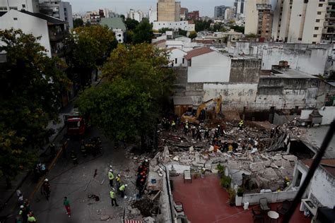 Se Derrumbó Un Supermercado En San Cristóbal Y Murió Un Joven De 32