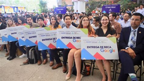 Entregan mil 500 becas Google para jóvenes aguascalentenses Líder