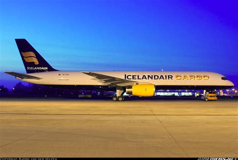 Boeing 757 23apf Icelandair Cargo Aviation Photo 1001961