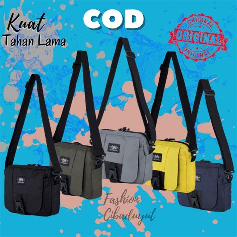 Jual Tas Selempang Pria Distro Keren Kekinian Anti Air Kapasitas Ringan