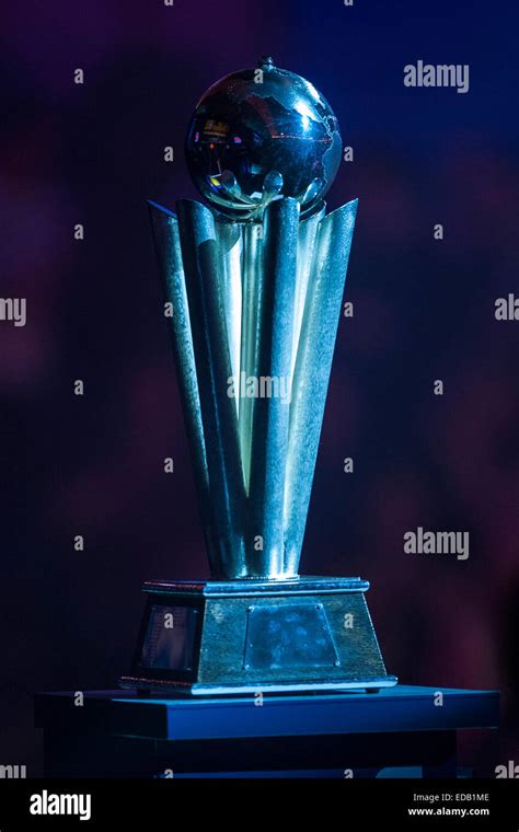 Darts world championship trophy hi-res stock photography and images - Alamy