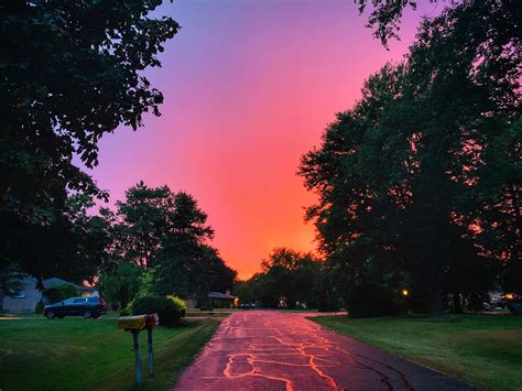 The sky tonight : r/Michigan