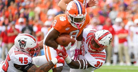 Clemson Vs Nc State Prediction Tigers Are A Homecoming Guest For The