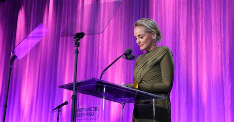 Sharon Stone Confesó Que Perdió La Mitad De Su Fortuna Tras El Colapso De Los Bancos En Estados