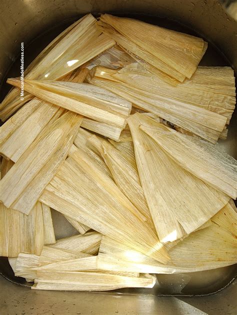 How To Spread Masa On Corn Husks Mexican Made Meatless