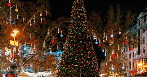 Budapest Christmas Markets Festive Digital Game GetYourGuide