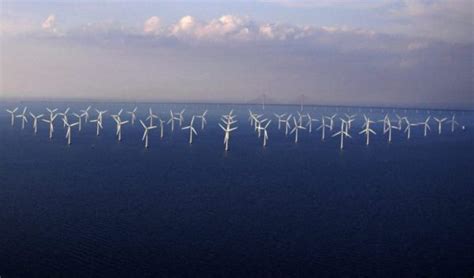 Ørsted to Divest 25 Stake in London Array Offshore Wind Farm for 921 6M