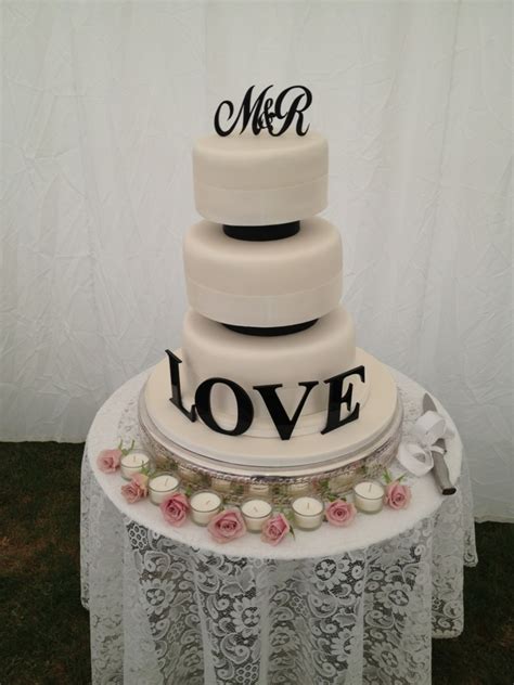 Love ........ - CakeCentral.com