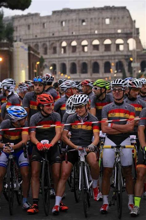 Granfondo Roma La Magia Del Colosseo E Dei Colli Romani A Portata Di