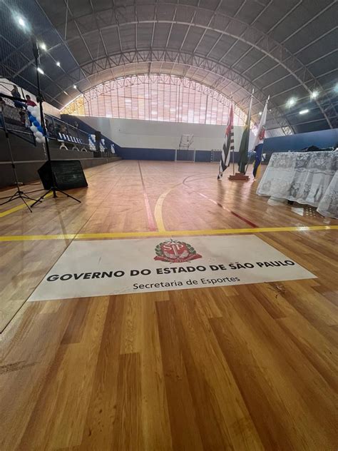 Esportes entrega revitalização de ginásio em Rincão Secretaria de